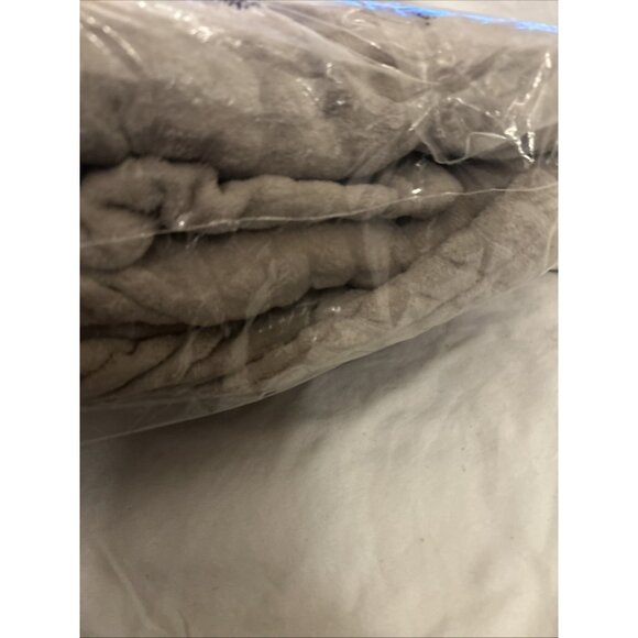 ULTA Luxury Plush Tan Beige Bath Women’s Robe Plus Size 1XL/2X  In Original Pack - Picture 6 of 9